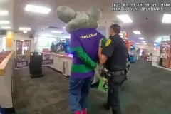 Chuck-E-Cheese Gets Locked Up
